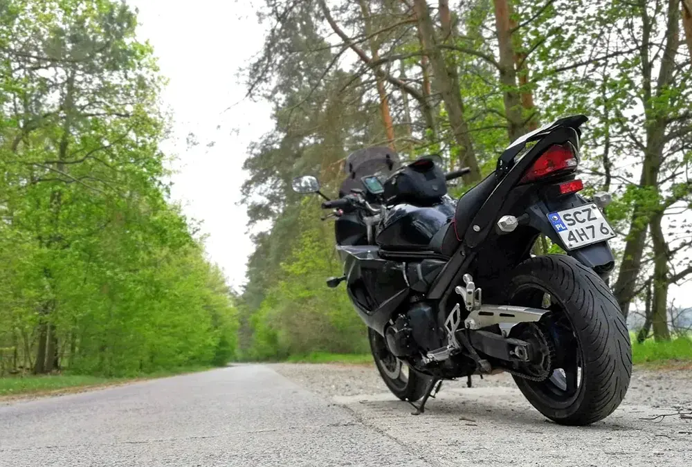 Trasy motocyklowe w Wielkopolsce: odkryj najpiękniejsze szlaki