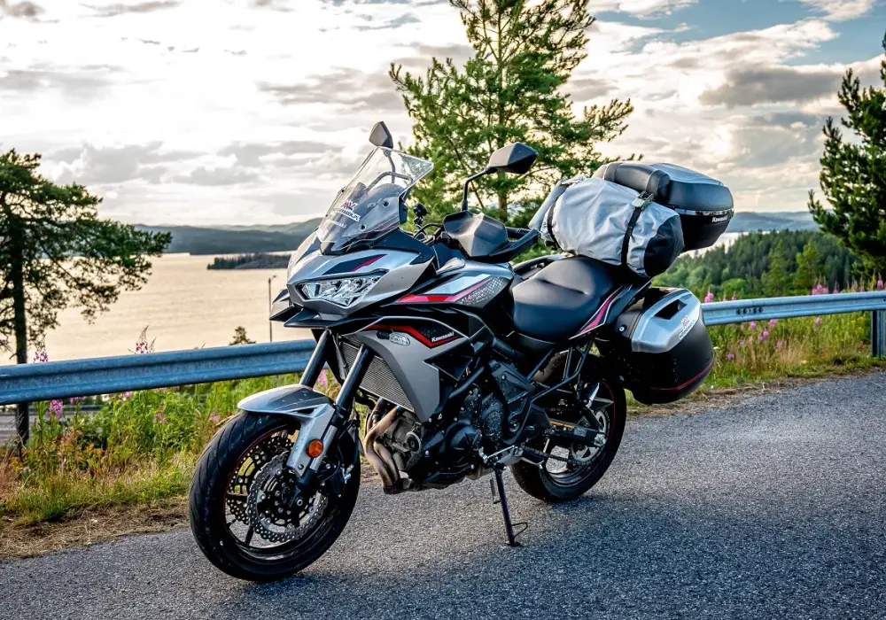 Kawasaki Versys 650 - Dane techniczne i co oznaczają w praktyce?