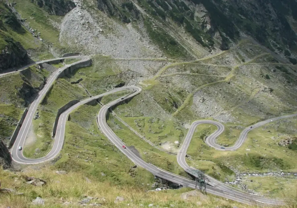 Bieszczady trasa motocyklowa - najpiękniejsze szlaki i atrakcje
