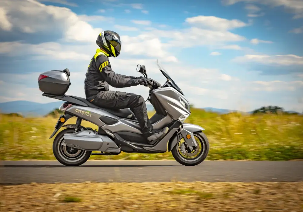 Skuter elektryczny 200 km - co oznacza realny zasięg?