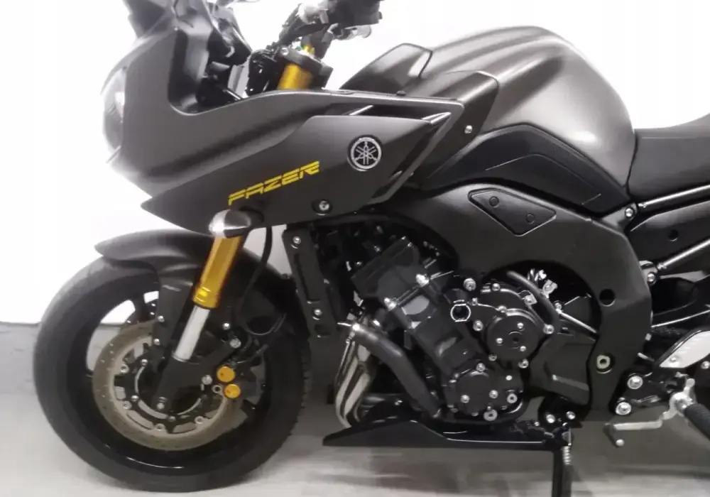 Yamaha FZ8 - Czy warto kupić? Poradnik przed zakupem