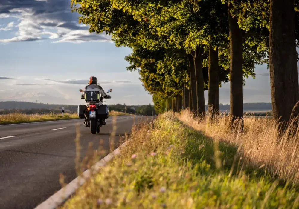 Dwa tygodnie i 3 500 km – rodzinna podróż motocyklem z Temu bez komplikacji