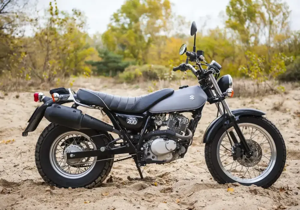 Suzuki VanVan - Czy ten kultowy motocykl ma sens dziś?