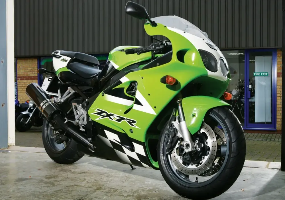 Kawasaki ZXR 750 - Czy warto kupić ten sportowy klasyk?