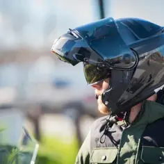 Jaki kask motocyklowy do 1500 zł? Najlepsze modele i porady
