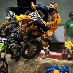 Enduro co to znaczy? Poznaj tajniki tego emocjonującego sportu