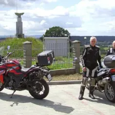 Najlepsze trasy motocyklowe w Krakowie - odkryj ukryte skarby