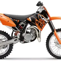 Pomarańczowo-czarny motocykl KTM SX 85, gotowy do wyścigów. Zastanawiasz się, ktm sx 85 ile koni mocy oferuje?