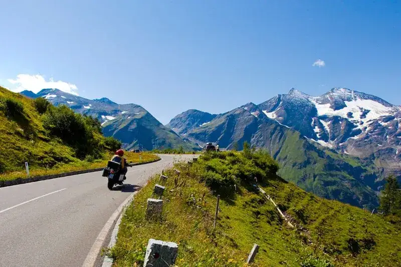 Zdjęcie Najpiękniejsze trasy motocyklowe w Polsce – odkryj ukryte skarby