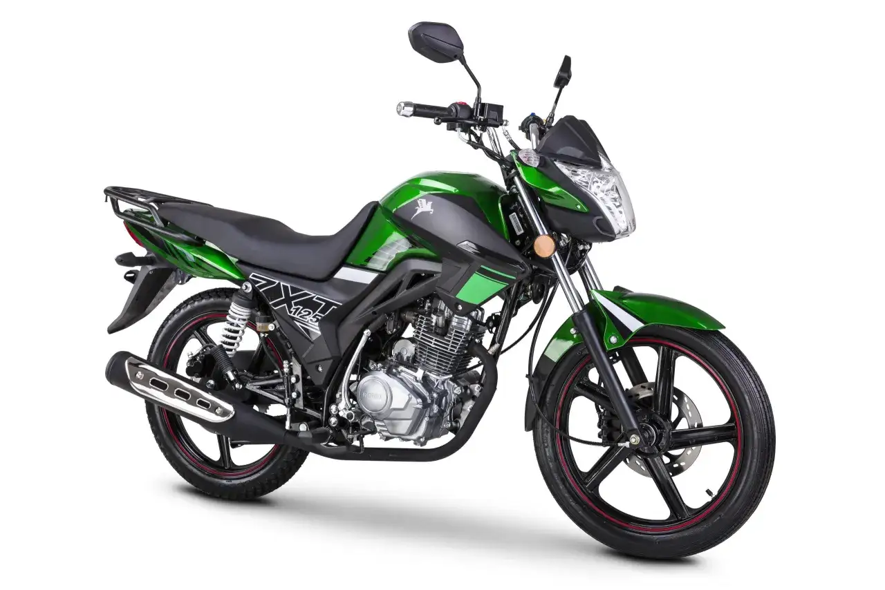 Zielony motorower ZXT 125, idealny na pierwsze przygody z jazdą.