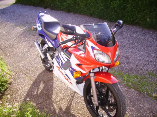 Honda NSR 125 - Różnice wersji, dane, jak kupić dobrze?