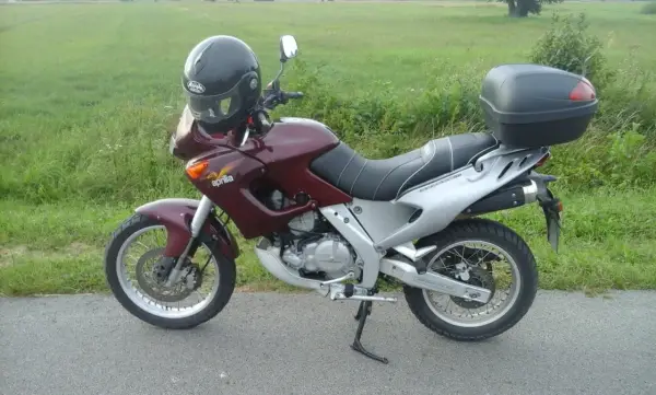 Aprilia Pegaso 650 - Czy warto kupić? Recenzja i porady!
