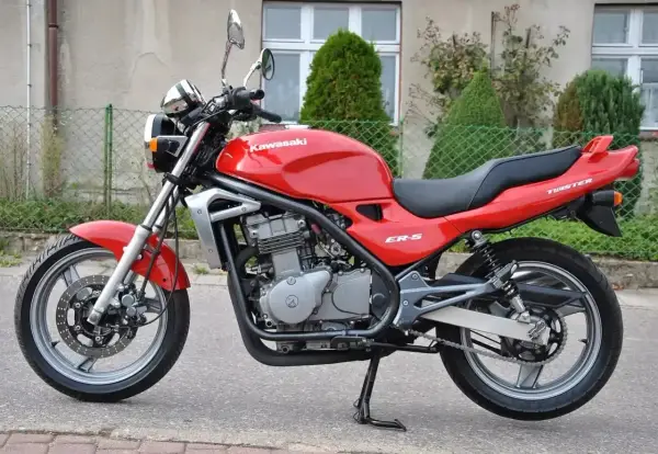 Kawasaki ER-5: Czy to nadal dobry wybór? Poradnik kupującego