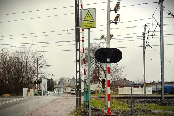 Kamery na przejazdach kolejowych - Gdzie są i jak działają?