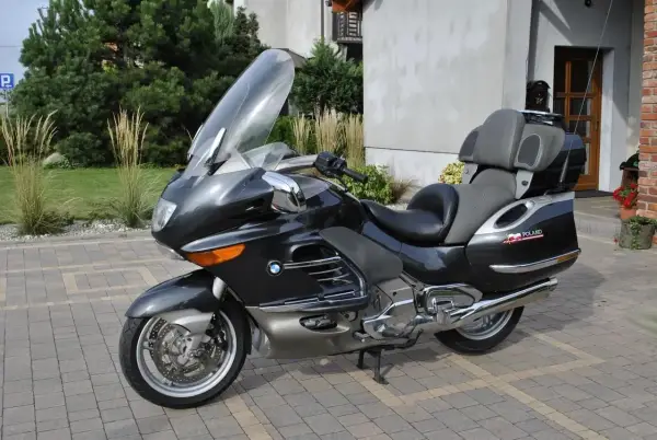 BMW K1200LT - Król komfortu? Pełny przewodnik dla kupującego.