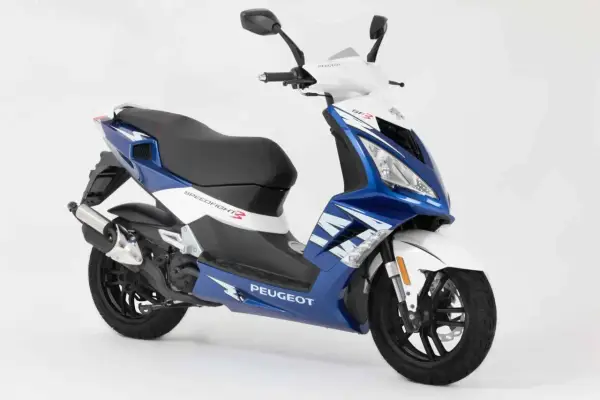 Jaki skuter 50 cm3 kupić? Bezawaryjny wybór na lata