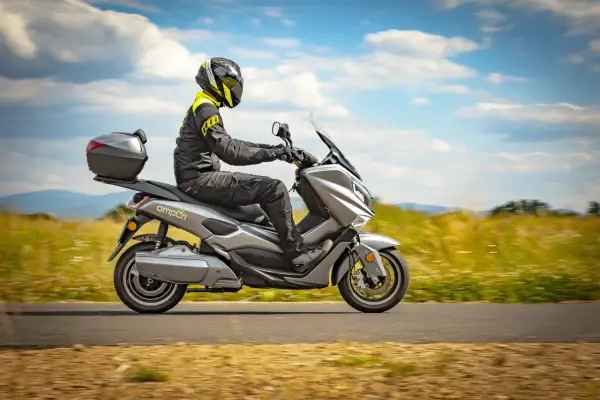 Skuter elektryczny 200 km - co oznacza realny zasięg?