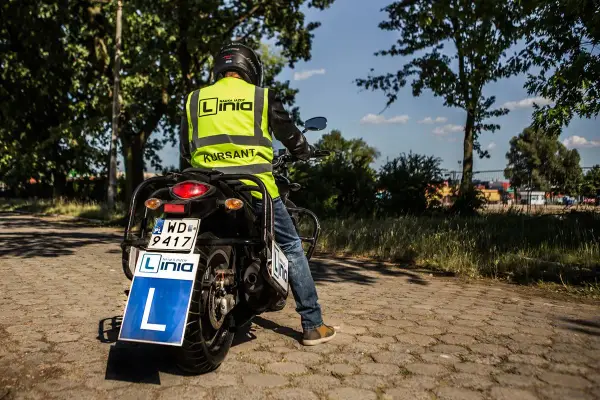 Prawo Jazdy A2 - Limity, Koszty, Motocykle. Pełny Przewodnik