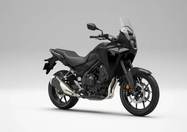 Honda NX500 - Prawdziwy adventure czy miejski kompromis?