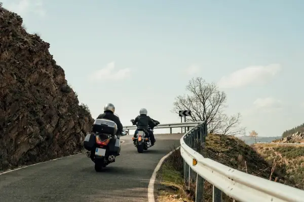 Najpiękniejsze trasy motocyklowe w Słowacji - odkryj ukryte skarby